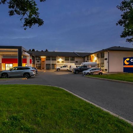 Comfort Inn West Ottawa Exterior foto