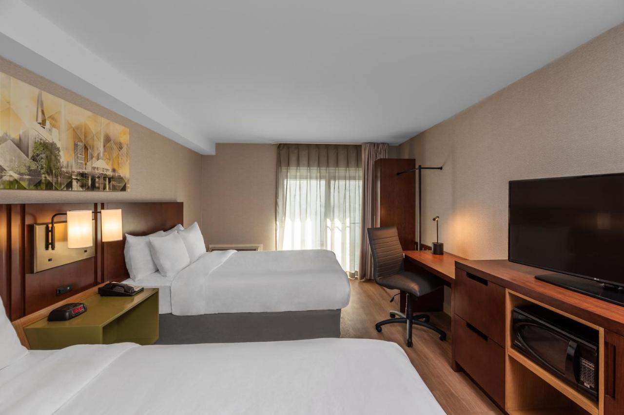 Comfort Inn West Ottawa Exterior foto